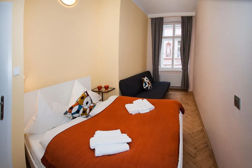 Apartmán 4Bdr Meeting Point By Ruterra Praha